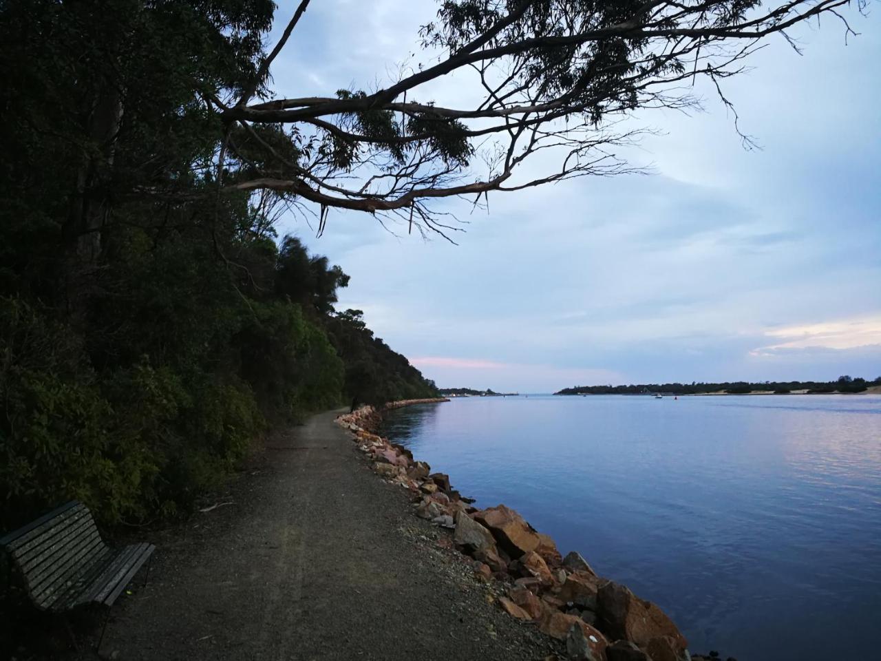 Kalimna Woods Cottages Lakes Entrance Eksteriør bilde