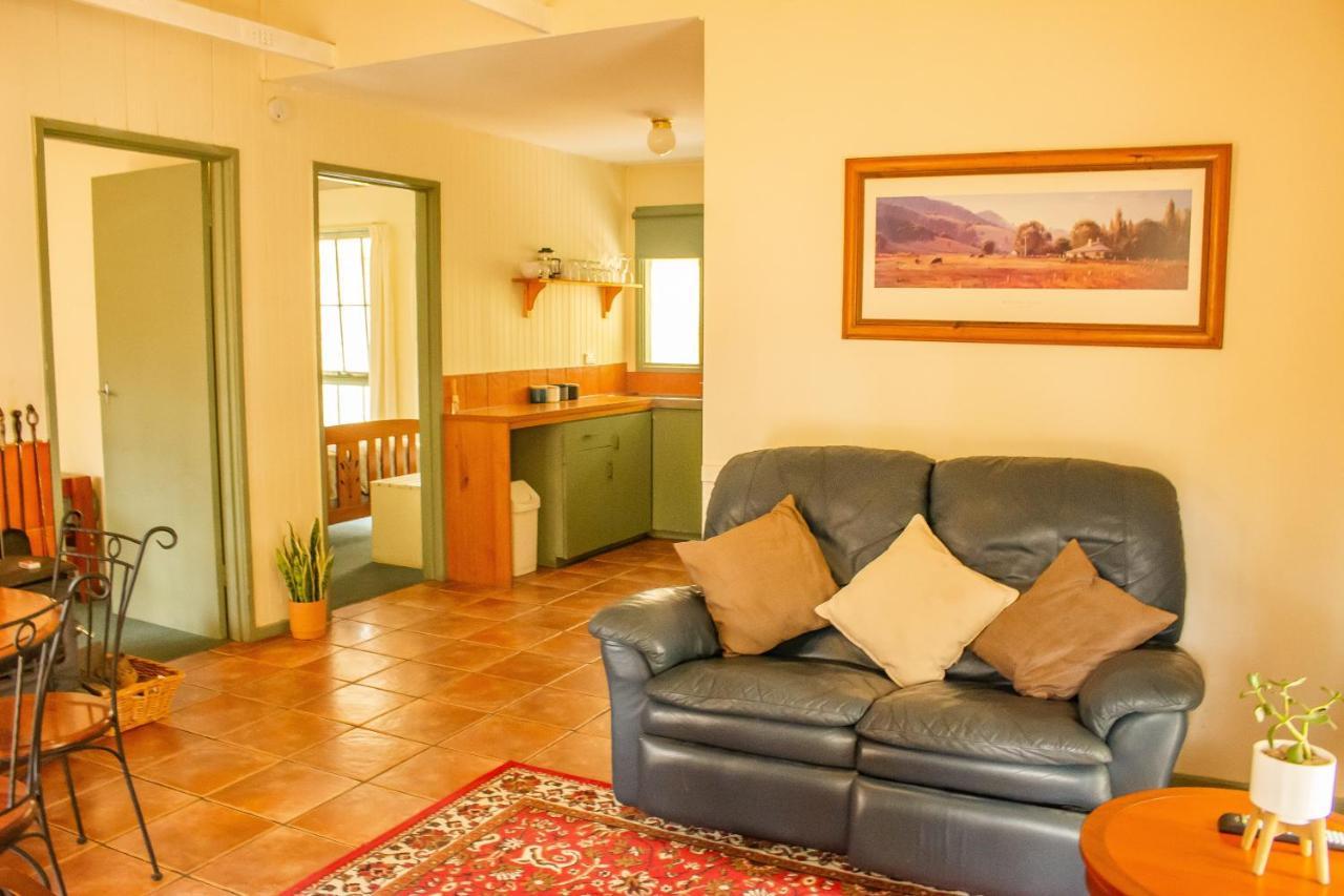 Kalimna Woods Cottages Lakes Entrance Eksteriør bilde