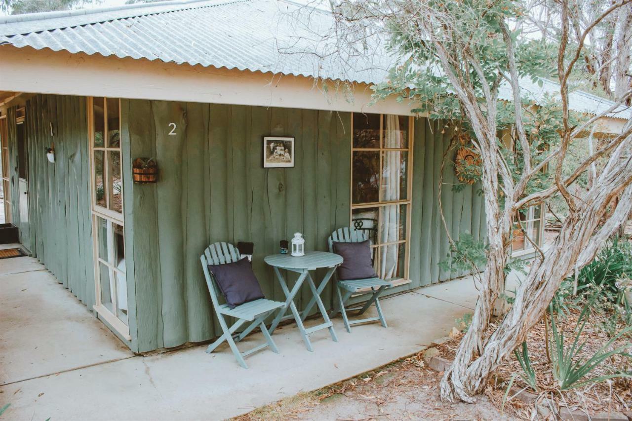 Kalimna Woods Cottages Lakes Entrance Eksteriør bilde